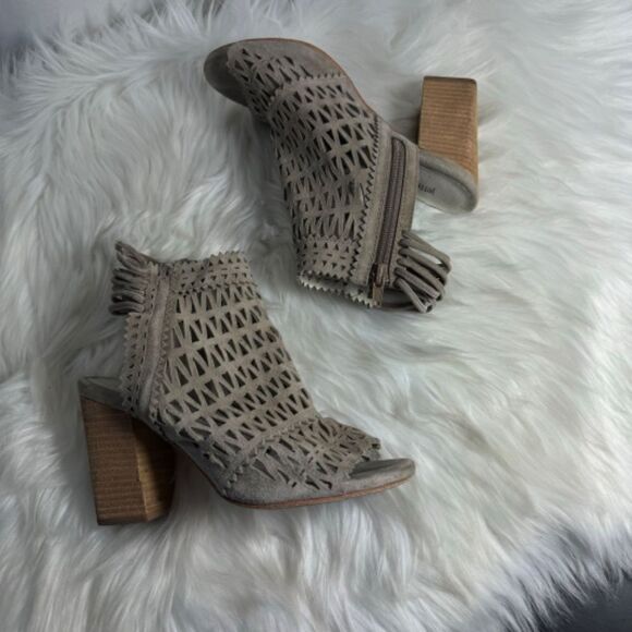 Anthro Jeffrey Campbell Ottawa Taupe Perforated Suede Slingback Heels Sz 7 - Picture 2 of 5